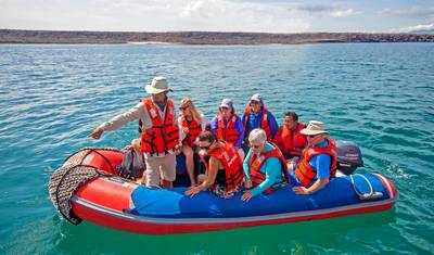 Galápagos Clássico: Ilhas Centrais Orientais (Grand Queen Beatriz) — 4