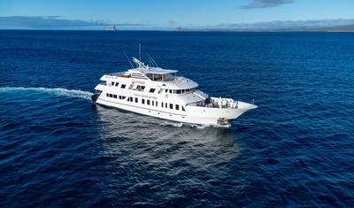 Galápagos Clássico: Ilhas do Sul (Grand Queen Beatriz) — 4