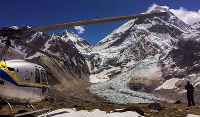 جولة بطائرة هليكوبتر لمدة 4 ساعات إلى جبل إيفرست عبر Lukla و Syangboche و Kalapathar — 3