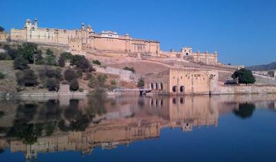 Golden Triangle Tour with Varanasi 4 Star Hotels — 4