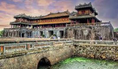 Da Nang - Hoi An - Hue - Złoty Most Ba Na 5 Dni 4 Noce — 5