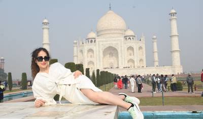 Tour Privado Noturno de Luxo ao Taj Mahal e Agra saindo de Delhi — 5