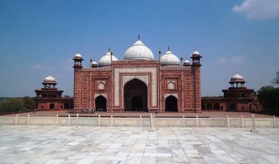 Prywatna wycieczka z noclegiem do Tadż Mahal w Agrze z Delhi — 5