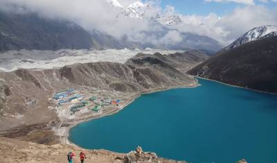 Trekking ao Acampamento Base do Everest e Lagos Gokyo Via Cho La para 2026/2027 — 2
