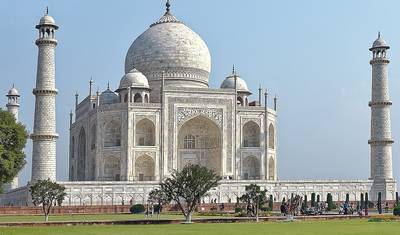 Rajasthan with Delhi & Agra — 3
