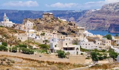 Greek Island Wanderer — 3