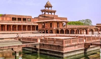 Taj Mahal Sunrise & Sunset Tour With Fatehpur Sikri Over Night — 2