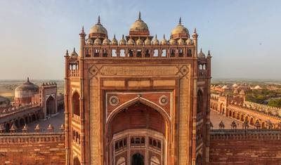 Taj Mahal Sunrise & Sunset Tour With Fatehpur Sikri Over Night — 3