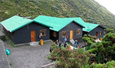 Excursão de Trekking de 4 Dias ao Monte Meru + 2 noites de hotel — 4