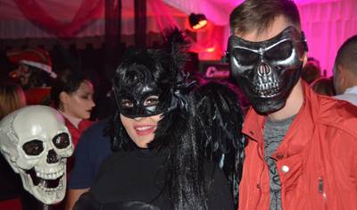 トランシルヴァニアでのハロウィン、2つのパーティー付き：ドラキュラ城とシギショアラ城塞 — 3