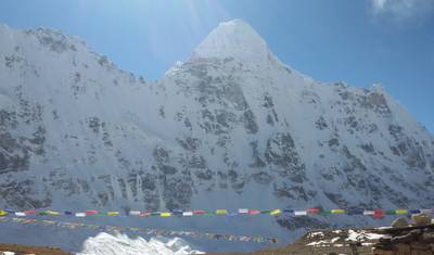 Trilho do Circuito Kanchenjunga: 26 Dias, 25 Noites — 2
