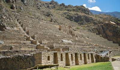 Vale Sagrado a Machu Picchu Tour Premium 2D-1N + Lagoa Humantay Dia Inteiro ou Montanha Colorida — 2