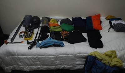 メラピーク登山 16日間 — 2