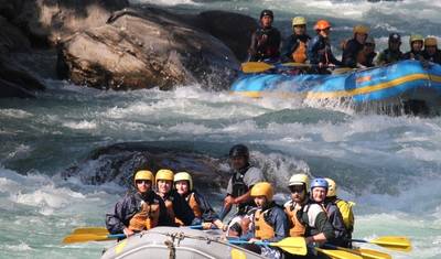 Ghorepani Poon Hill i Safari w Dżungli Chitwan 7 Nocy 8 Dni — 2