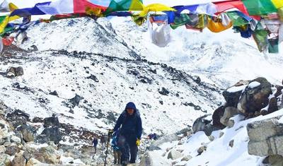 Everest Trekking przez Wysokie Przełęcze — 4
