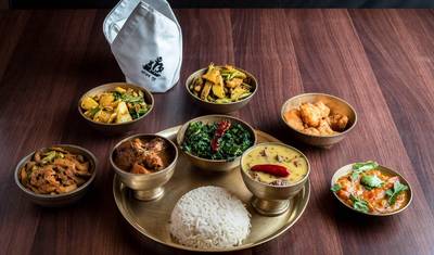 Jantar Típico Nepalês com Espetáculo de Dança Cultural — 2