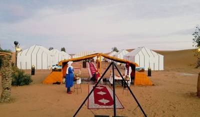 Excursão de 3 Dias no Deserto de Marrakech a Fes com Acampamento de Luxo — 5