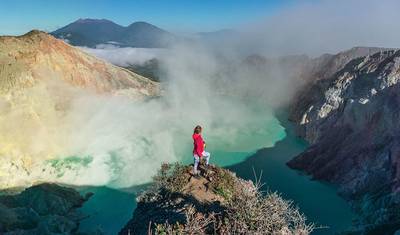 جبل Ijen: جولة النار الزرقاء الكهربائية — 3