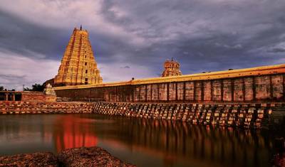 Viagem Privada de 4 Dias ao Sítio UNESCO de Hampi saindo de Pune com Voos — 2