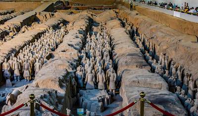 11日間 中国 張家界 少人数グループツアー 高級ホテル＆オールインクルーシブ — 2