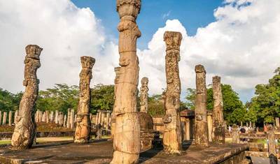 穏やかなSri Lankaの遺産 — 4