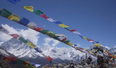 Caminhada ao Acampamento Base do Everest: 3 Passagens Altas e Lagos — 5