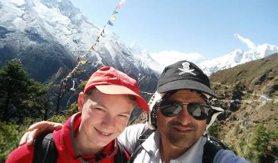 Trek Panorama Everestu — 2
