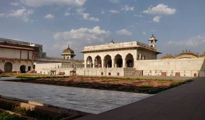 Brilho Dourado: Tour Privado de 3 Dias ao Nascer e Pôr do Sol no Taj Mahal, saindo de Delhi — 3
