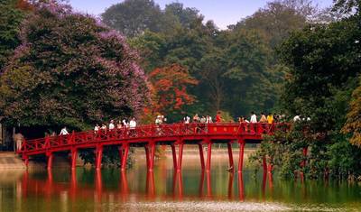 Highlights of Vietnam Tour to Hanoi, Halong, Tam Coc, Hoa Lu, Hue, Hoi An, Saigon — 3