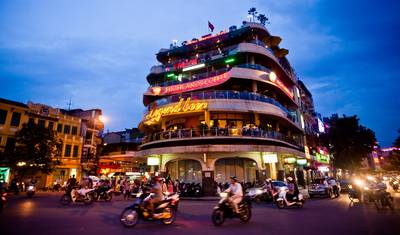 Highlights of Vietnam Tour to Hanoi, Halong, Tam Coc, Hoa Lu, Hue, Hoi An, Saigon — 2