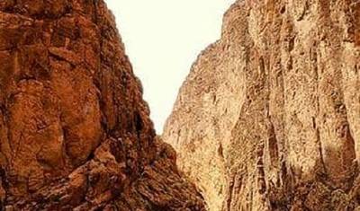 جولة المغرب الخاصة لمدة 9 أيام: من الدار البيضاء إلى طنجة، مع استكشاف الصويرة ومراكش والبرّاز والعرائش وفاس وشفشاون — 3