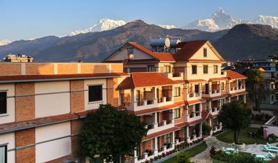 Excursão de 3 Dias pela Cidade de Pokhara saindo de Kathmandu de Avião — 4