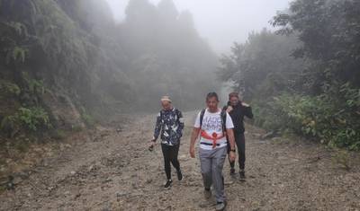 Tour de Caminhada Chisapani Nagarkot — 4
