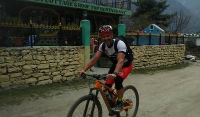 Rowerem po Upper Mustang — 5
