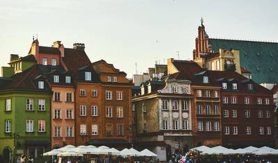 De Helsinque a Varsóvia — 3
