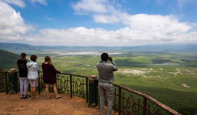 Ngorongoro & Lago Manyara (Conforto) 3 Dias 2 Noites — 4