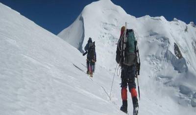 Wspinaczka na szczyt Pachermo (6187 m) — 3