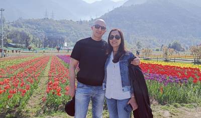 Laddakh The Dream Land with Valley of Kashmir & Taj — 2
