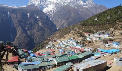 Trekking ao Acampamento Base do Everest com Voo de Helicóptero de Volta a Lukla — 4