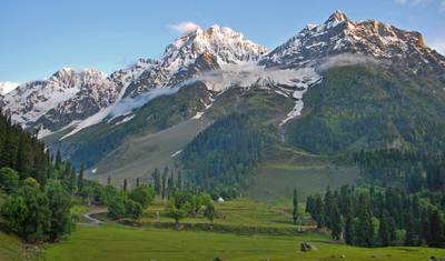 Kashmir Tour with Srinagar — 2