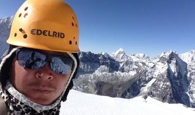 Island Peak Climbing 16 Days — 2