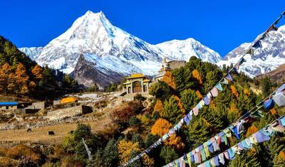 Trek wokół Manaslu - 9 dni — 2