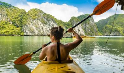 Passeio de 3 dias e 2 noites pela Baía de Halong a bordo dos MELHORES cruzeiros 5 estrelas, incluindo traslados, refeições, caiaque e cavernas — 5