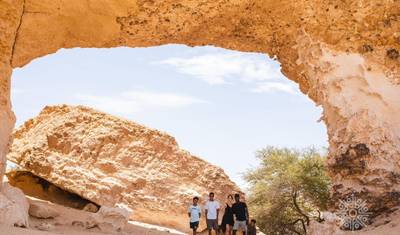 Safari Namibe, Cunene e Lubango: 6 Dias / 5 Noites — 2