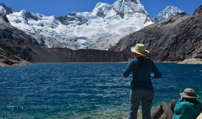 Ao Redor do Alpamayo — 2