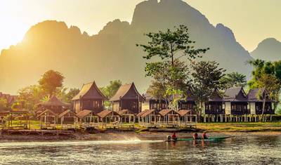 Migawki z Laosu 9 dni (Wientian – Vang Vieng – Xieng Khuang – Luang Prabang) — 4