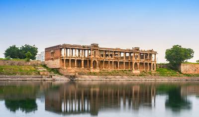 Ahmedabad & Udaipur (5 Days Tours) — 2