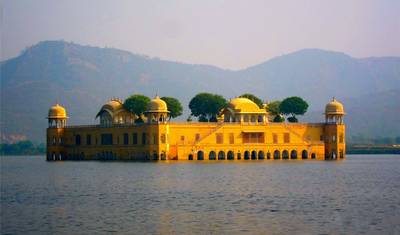 From Delhi: Golden Triangle Tour 3 Days — 4