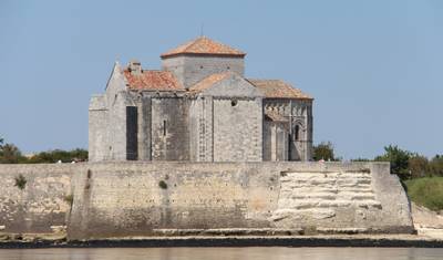 رحلة بحرية عبر منطقة آكيتان من بوردو إلى رويان، على طول مصب نهر جيروند (Gironde Estuary) ونهرَي جارون وغارون (Garonne) ودوردون (Dordogne) (رحلة بحرية من ميناء إلى ميناء) — 5