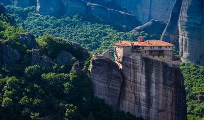 Excursão em Grupo de 5 Dias: Delfos, Meteora, Mykonos e Santorini — 5